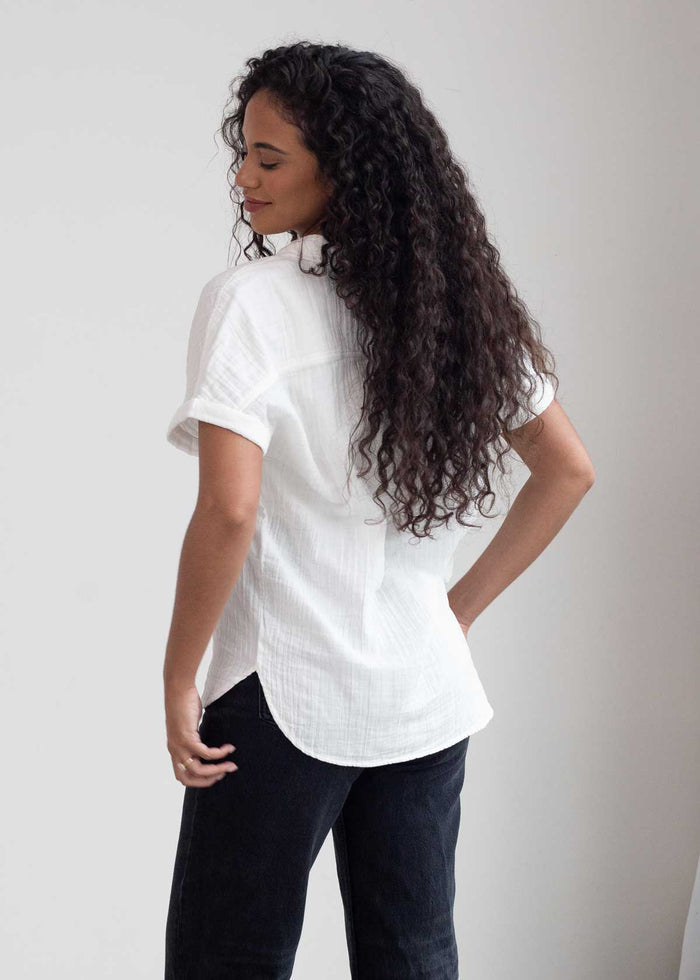 Women's Weekend Button-Up