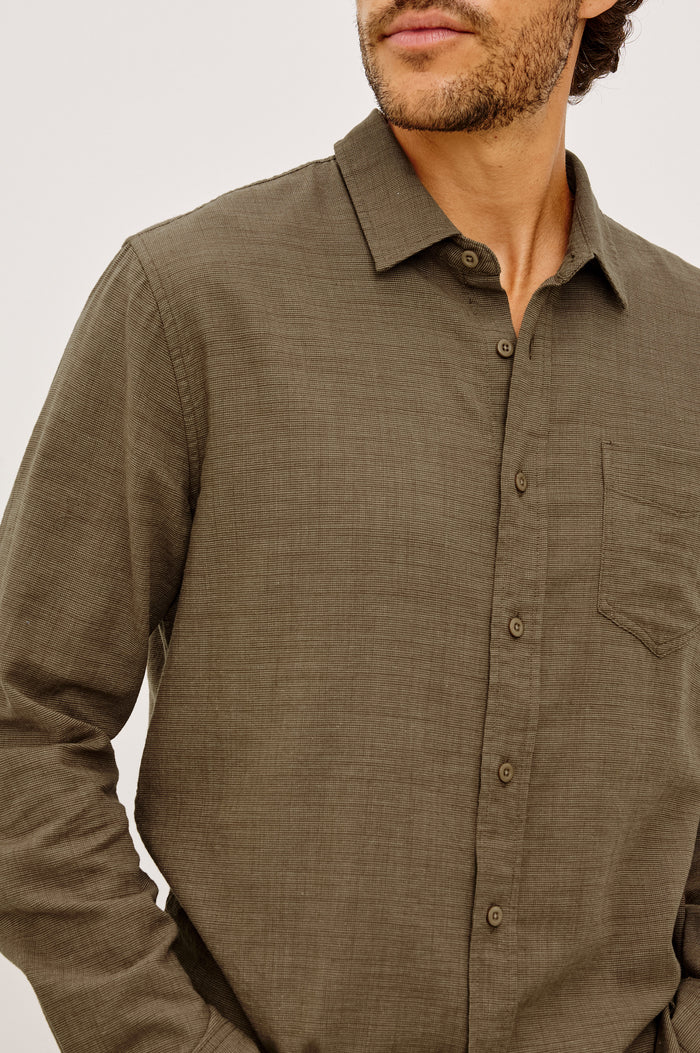 Wyatt Shirt in Cotton Slub Plainweave With Classic Fit, Collar, Button Front, Chest Patch Pocket, Long Sleeves, Shirttail Hem in Espresso Etch Colorway - Upper Body Front View Featured on Model